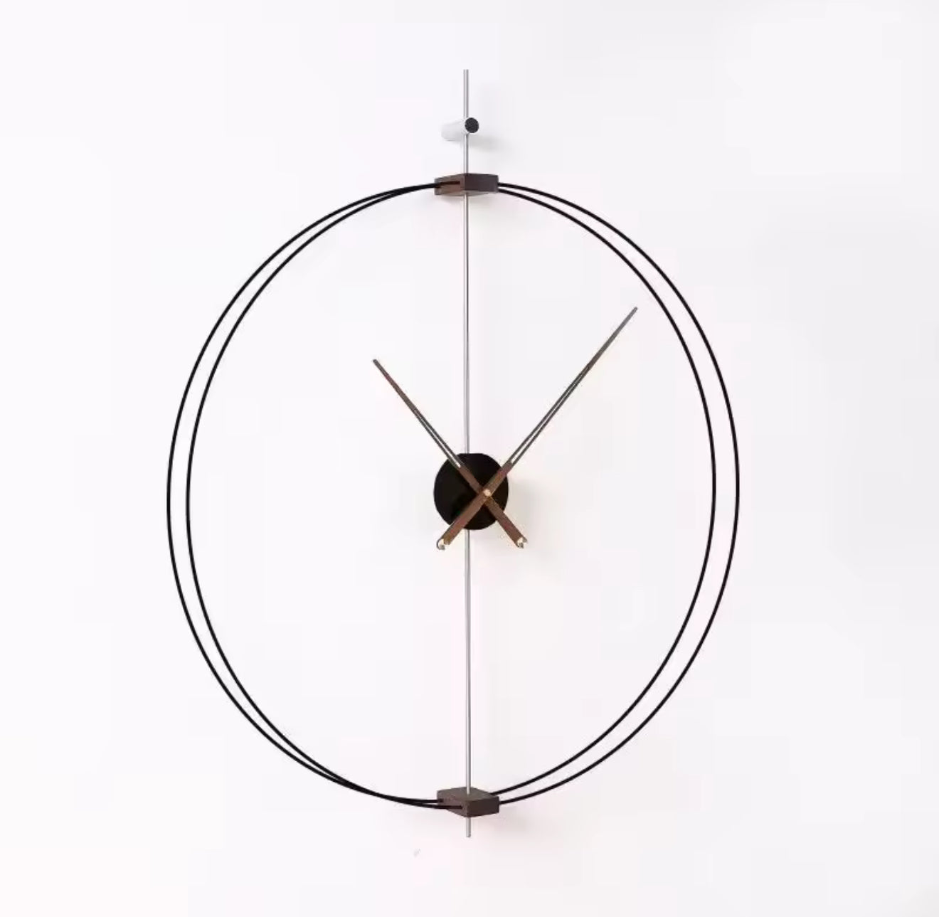 Spanish Minimalist Wall Clock