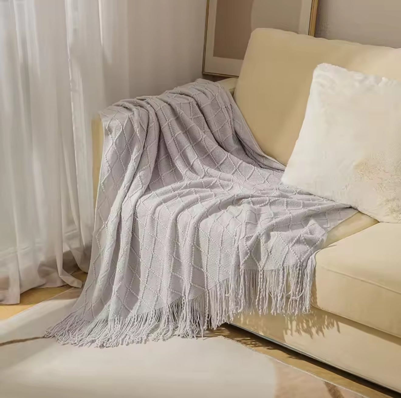 Luxury Vintage Knitted Throw Blanket with Tassel