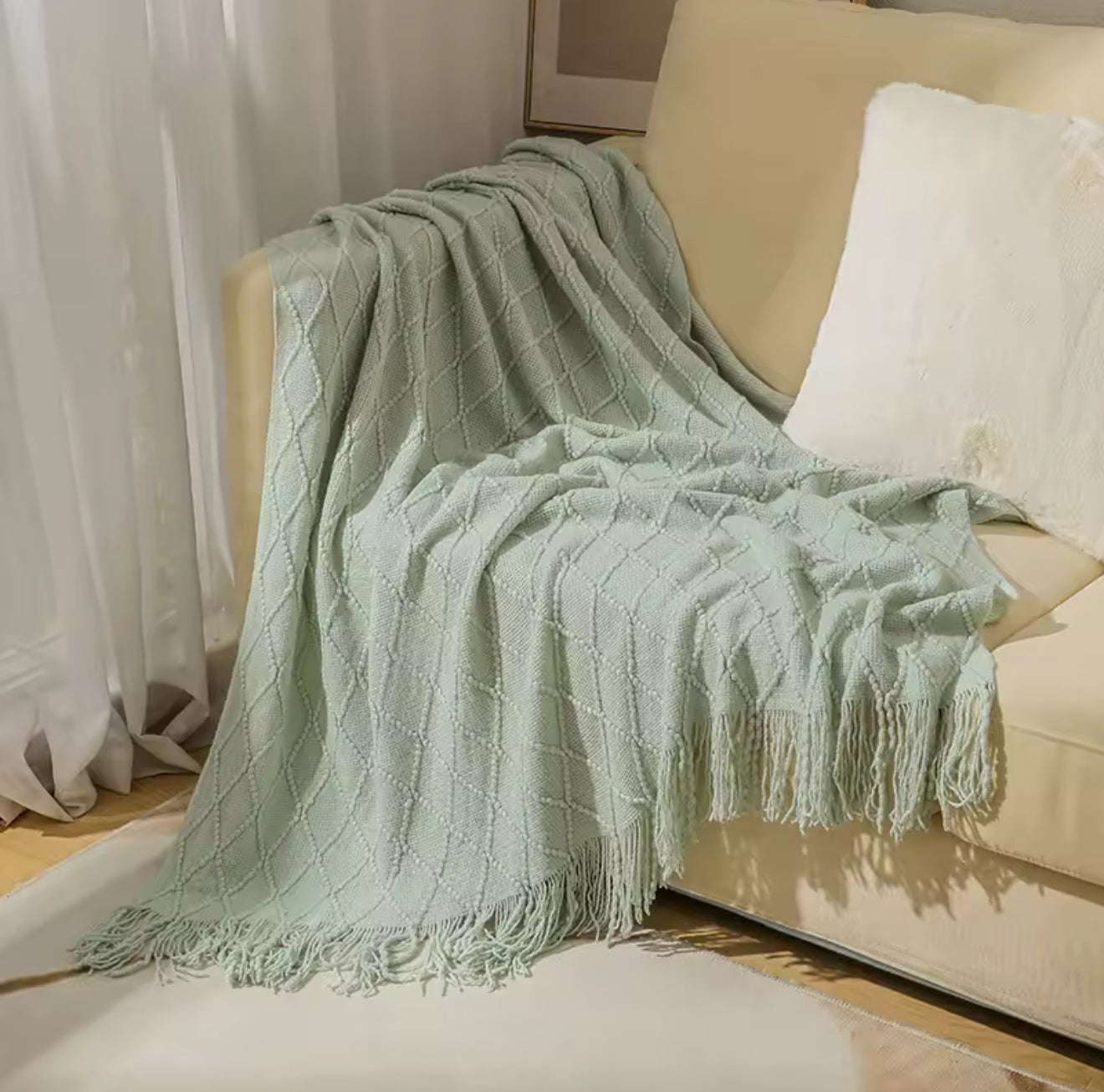 Luxury Vintage Knitted Throw Blanket with Tassel