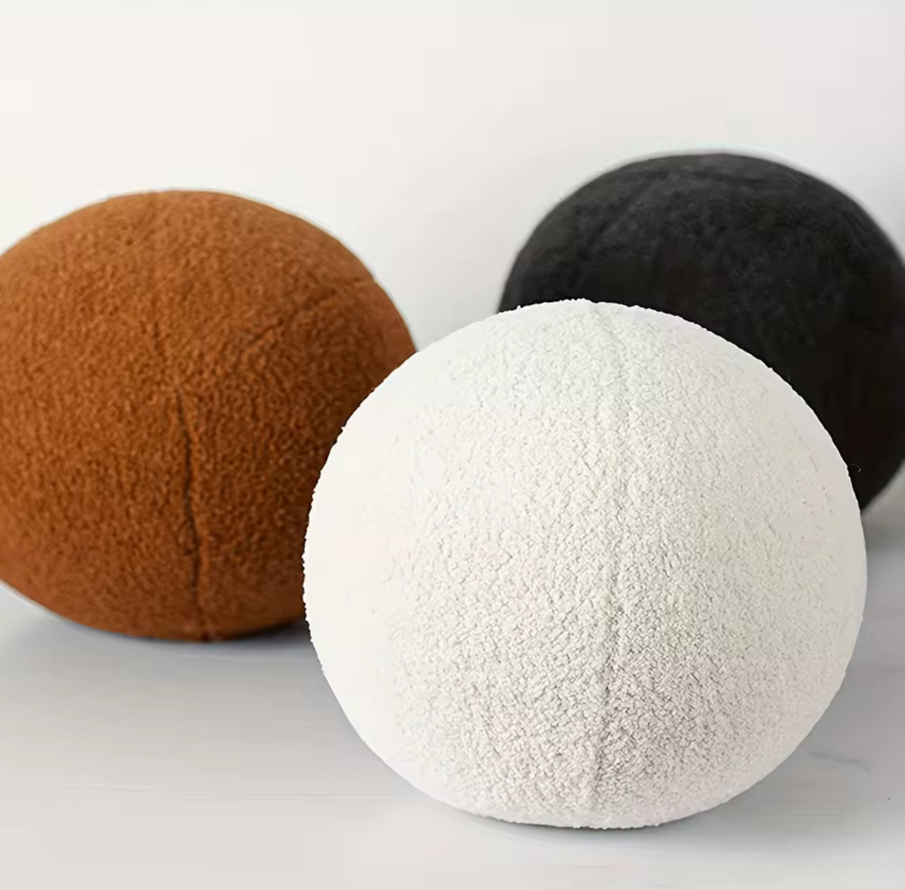 Nordic Spherical Soft Pillow